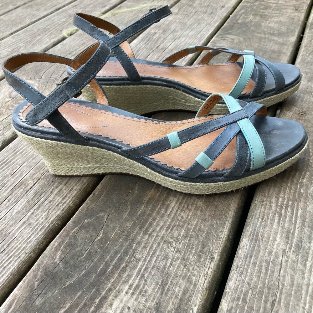 Clarks Artisan Open Toe Wedge Sandal - Picture 4 of 6